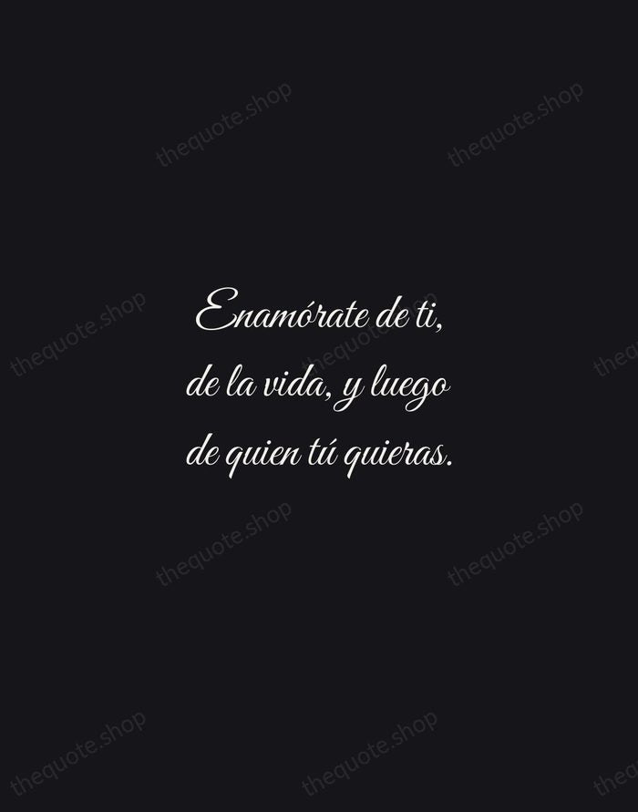 Enamórate de ti, de la vida, y luego de quien tú quieras. — Frida Kahlo — Night Script
